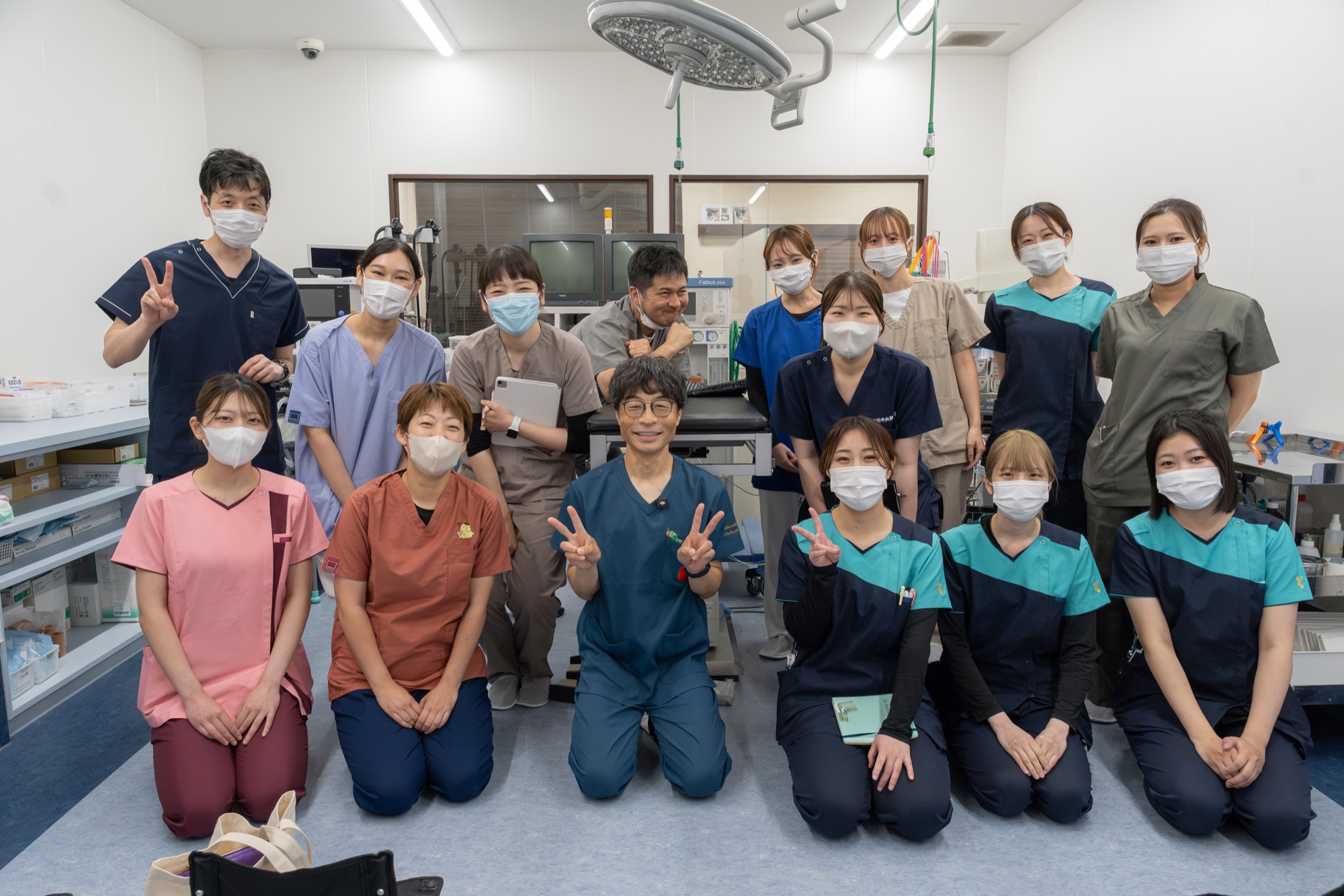 実習を終えた講師と参加者のみなさんの集合写真